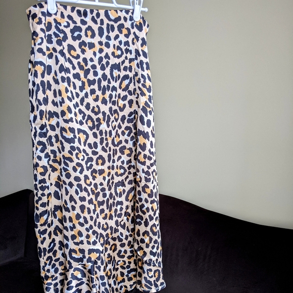 Leopard print skirt / Size M - Picture 2 of 8